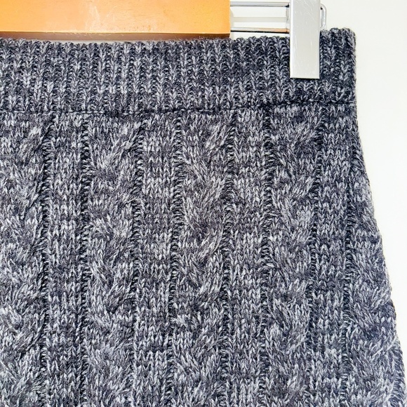 SIMONS Charcoal knit sknirt - Picture 5 of 6